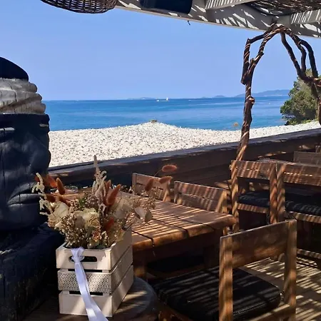 Entre Mer, Piscine Et Maquis, T2 Avec Panorama شقة