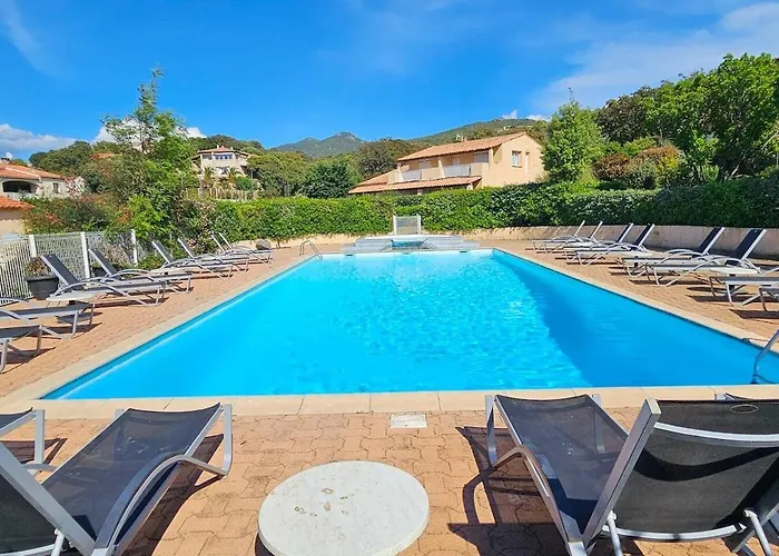 Entre Mer, Piscine Et Maquis, T2 Avec Panorama Διαμέρισμα